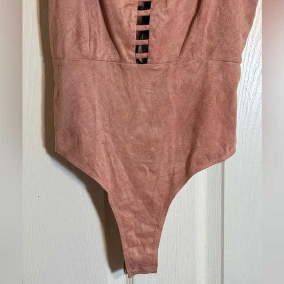 Haute Monde Ladder Cut Out Spaghetti Strap Bodysuit in Pink suede microfiber - Picture 4 of 11